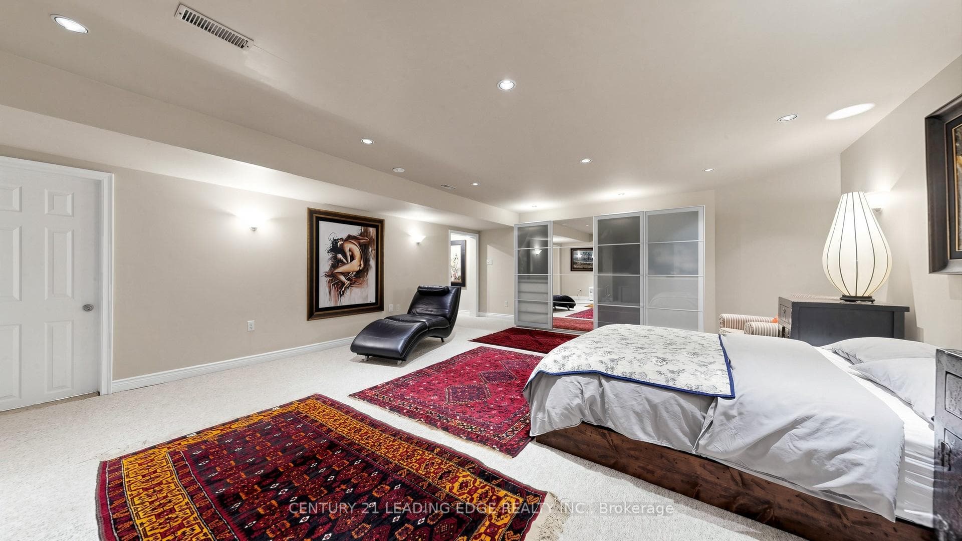 31 Victoria Avenue photo 37