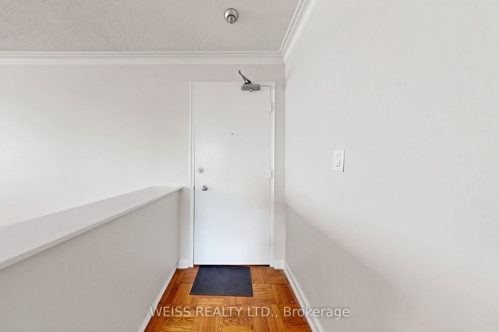 17 Fraserwood Avenue Unit 4 photo 30