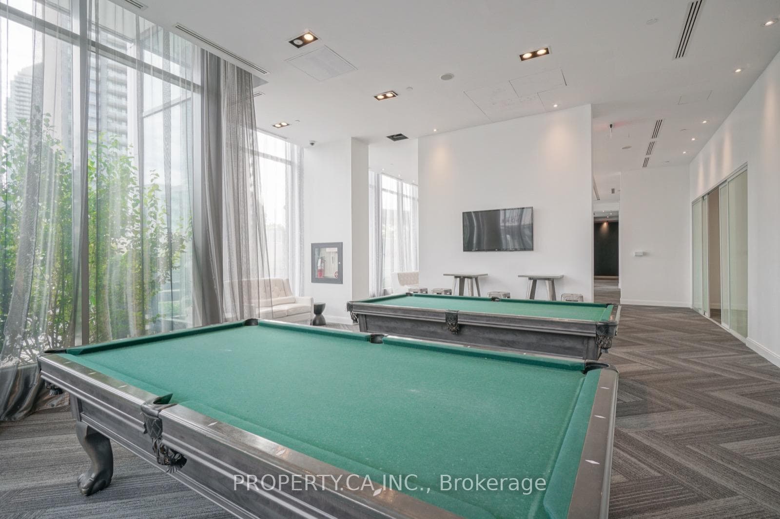 90 Park Lawn Road Unit 1502 photo 18