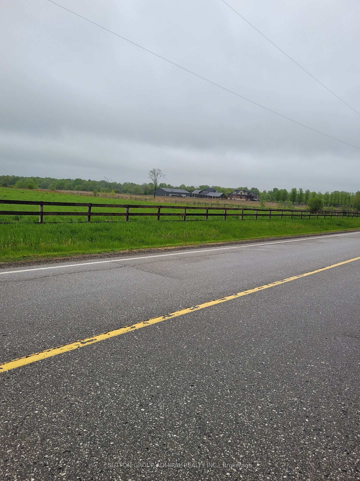 4860 18th Side Road photo 2