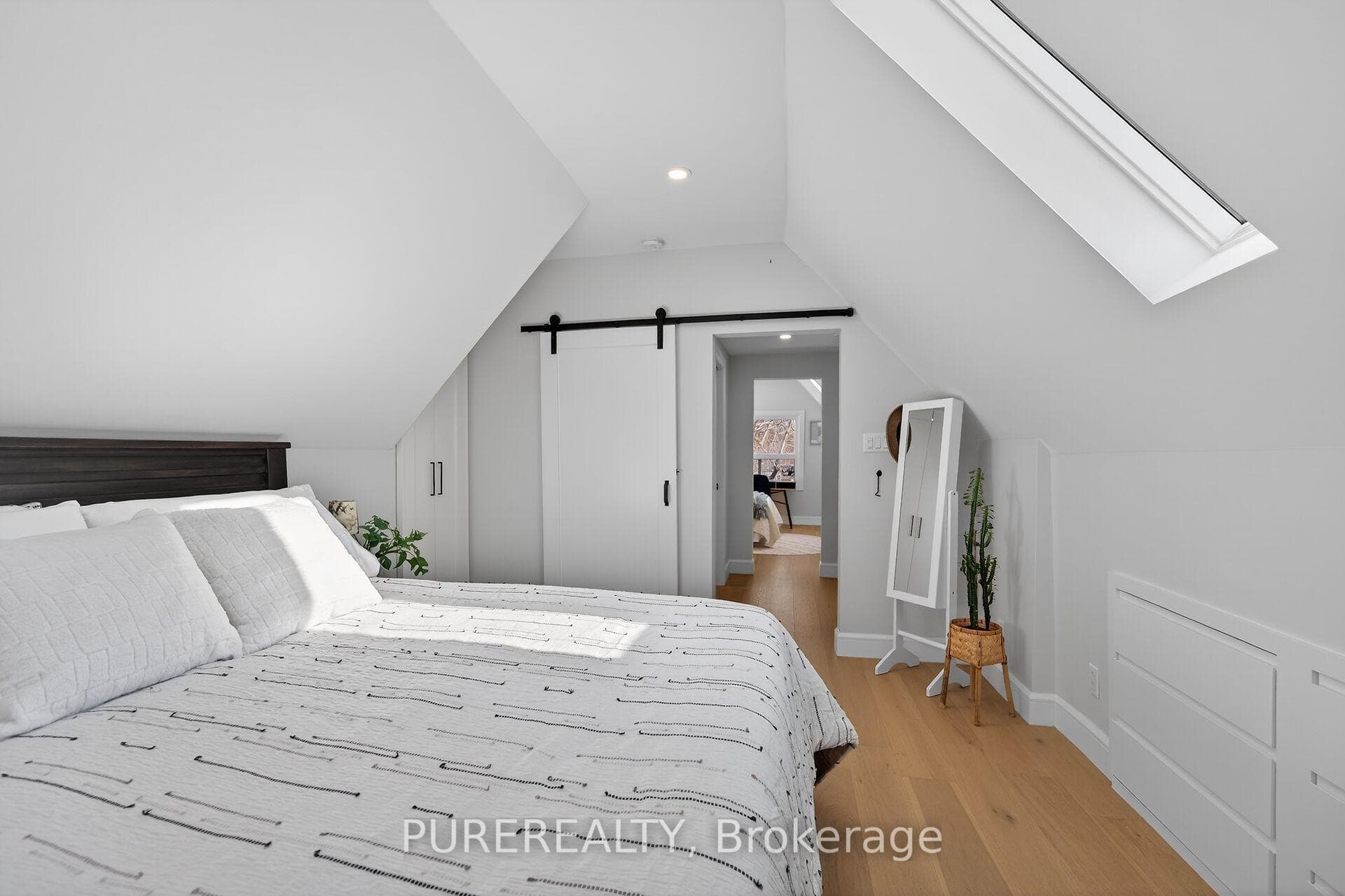41 Liberty Street photo 18