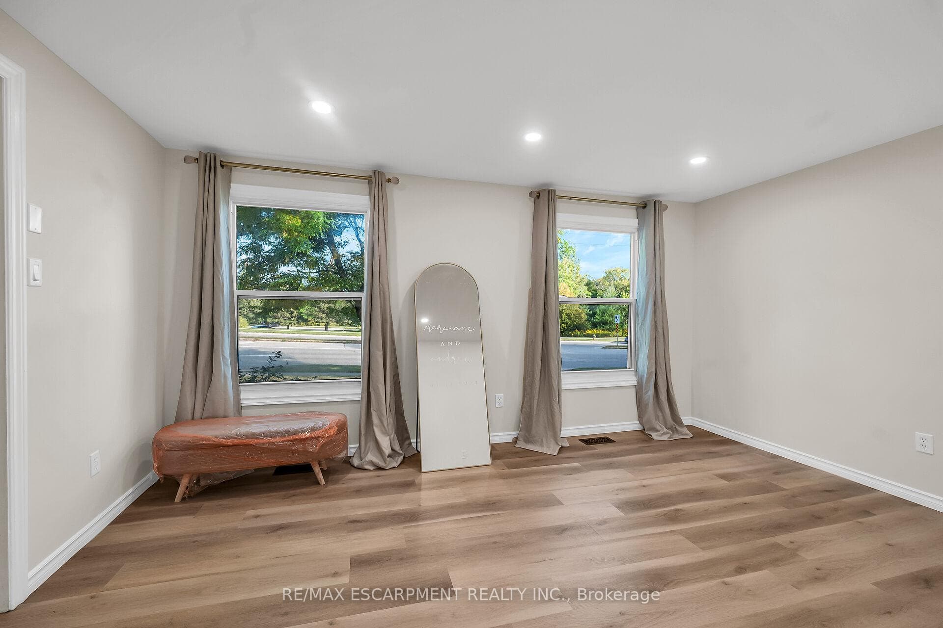 494 Kortright Road photo 9