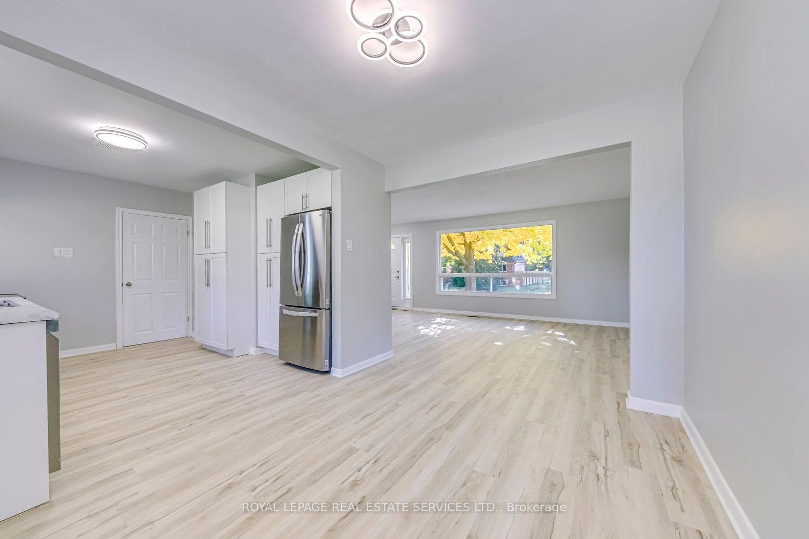 27 Theodore Drive photo 9