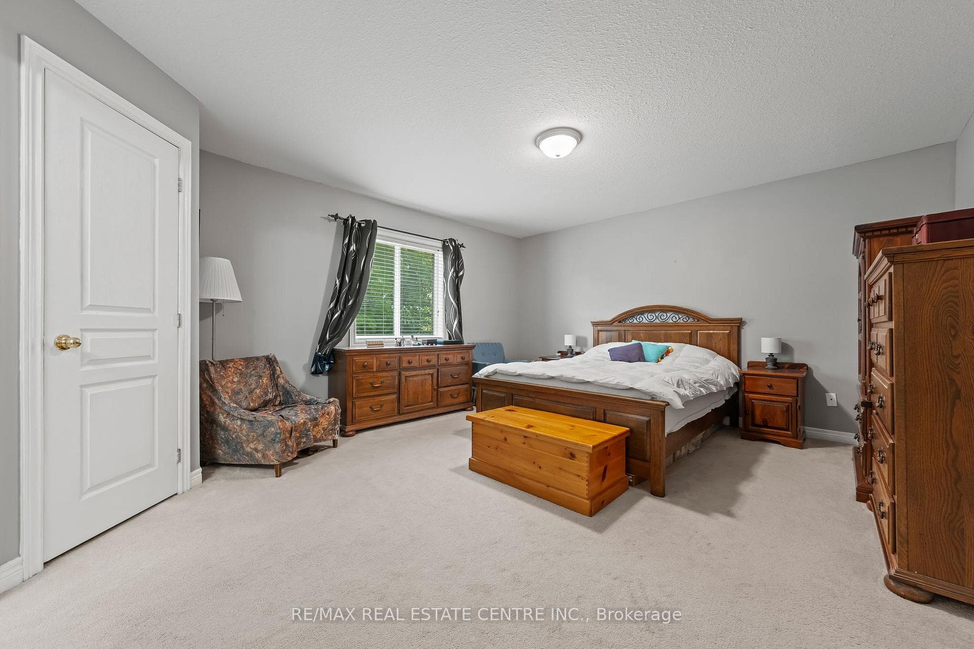 4 Irongate Drive photo 14