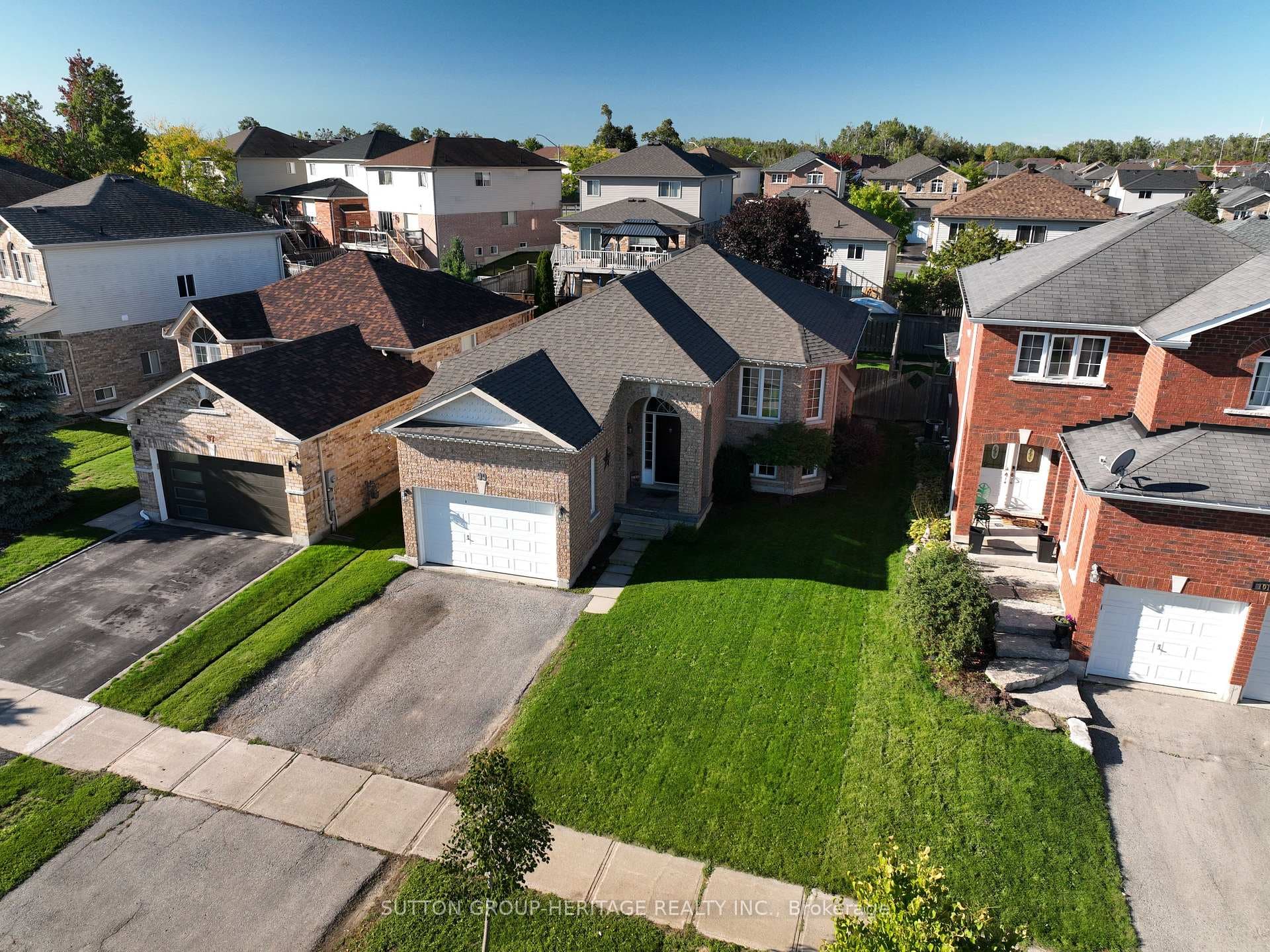 99 SWEETNAM Drive photo 24
