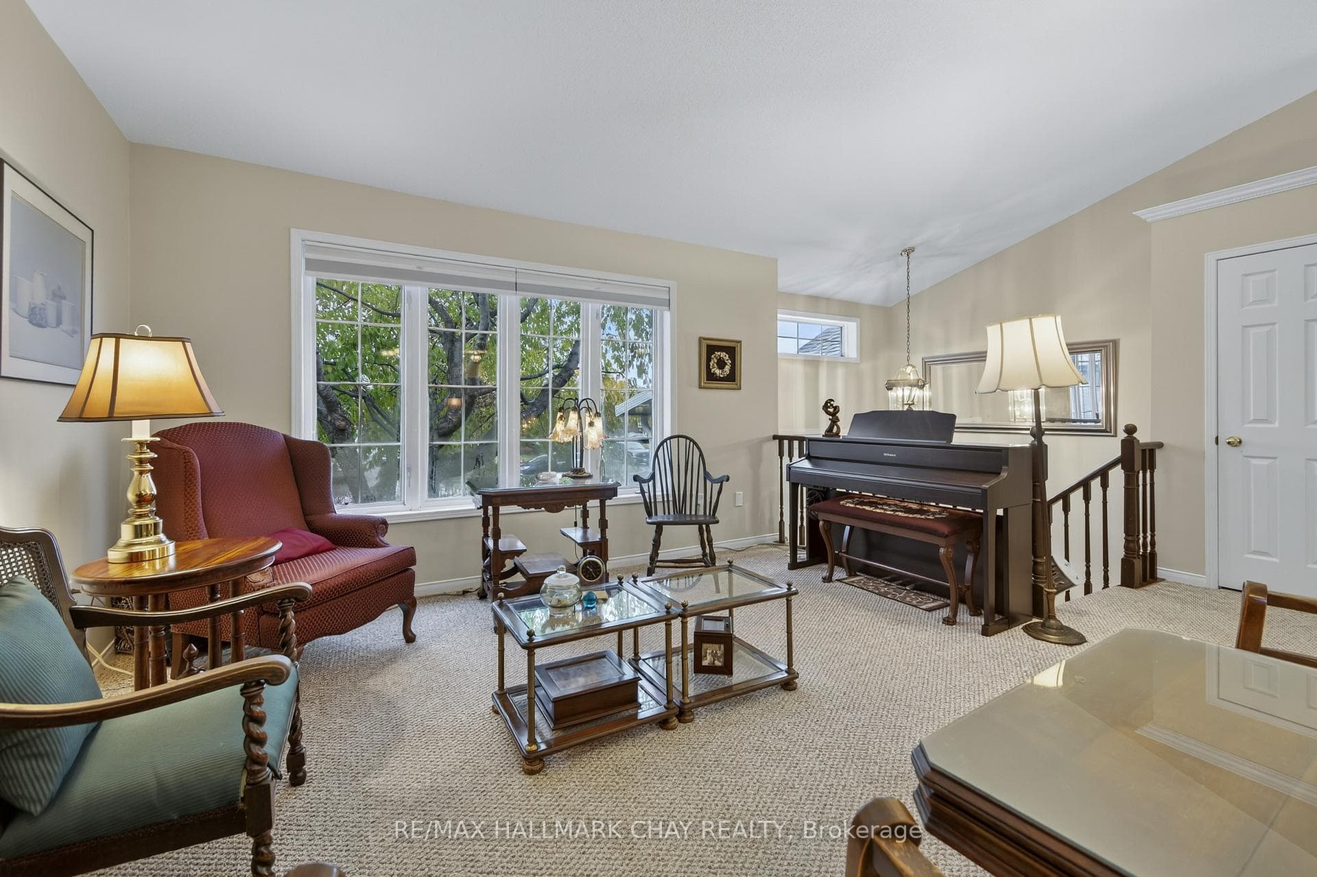 15 Webb Street photo 4
