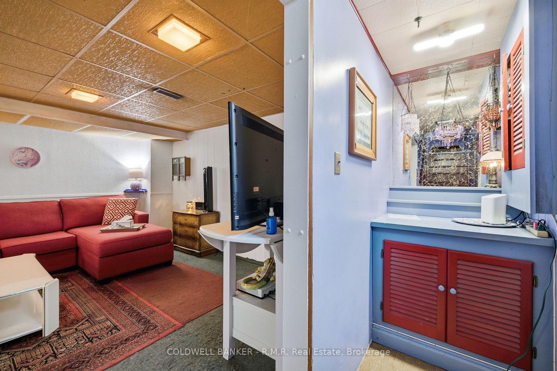 358 Camelot Court photo 39