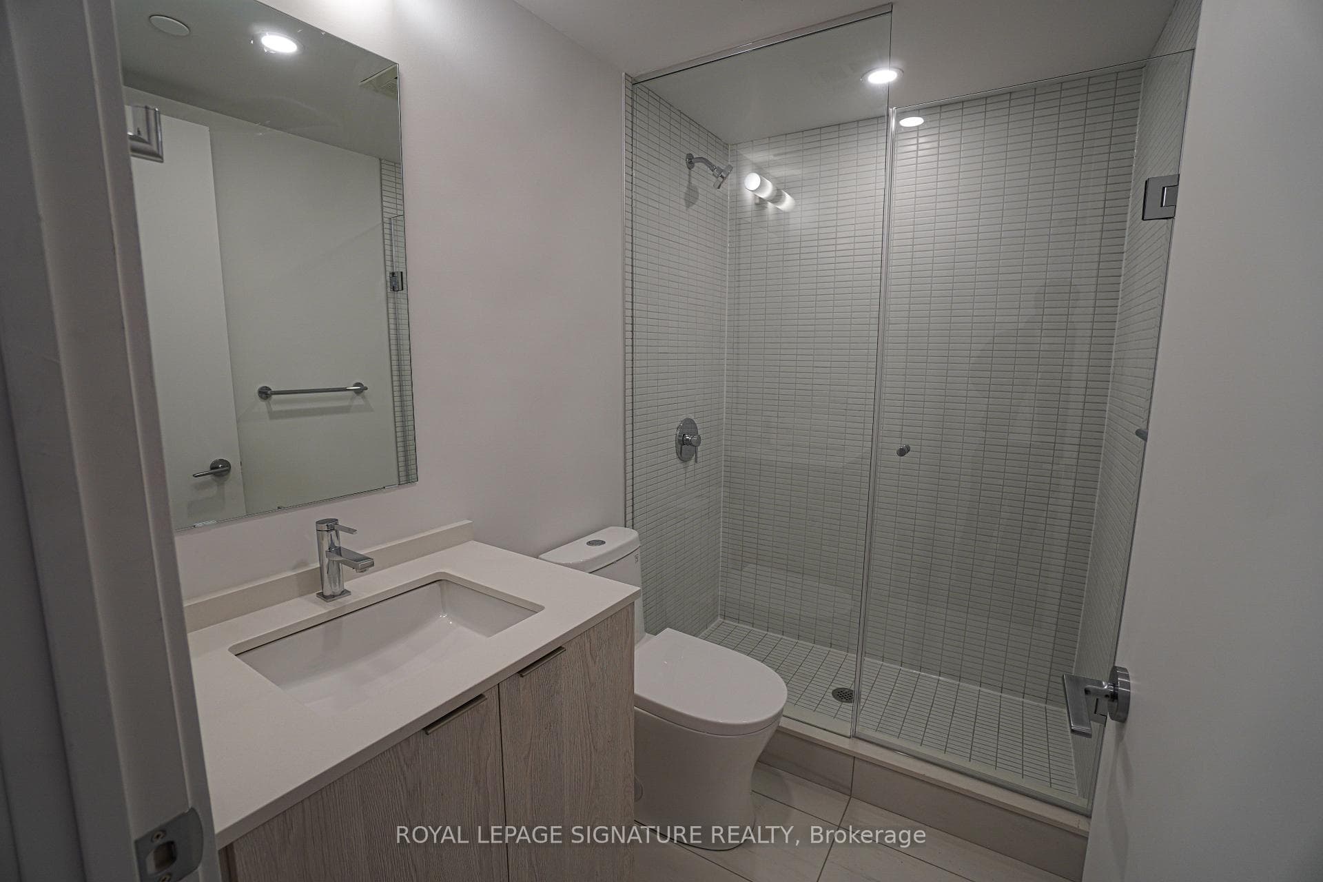 1 Jarvis Street Unit 404 photo 14