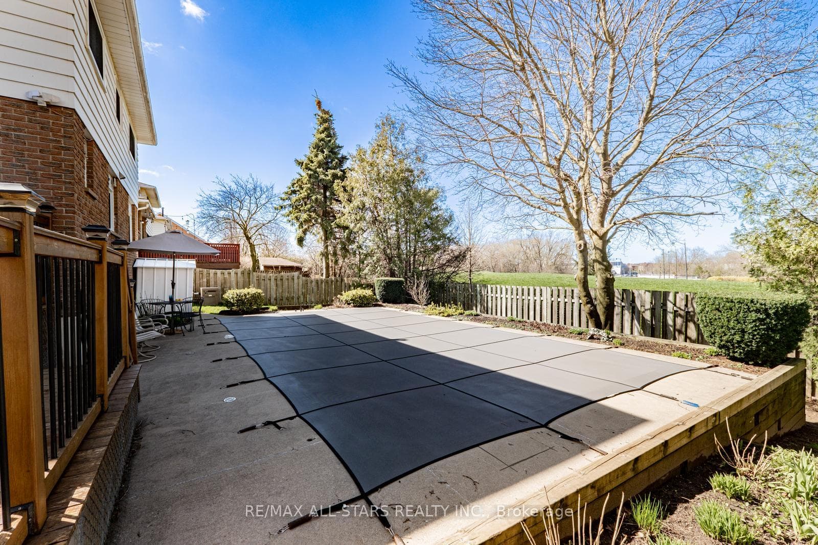 48 Thicketwood Boulevard photo 34