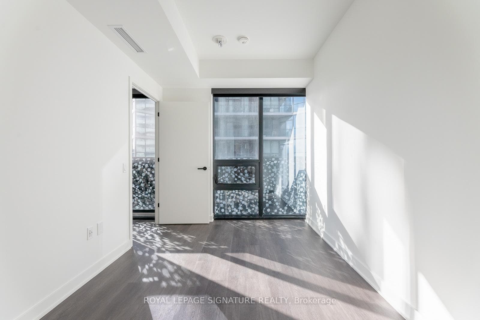 55 Charles Street Unit 4207 photo 22