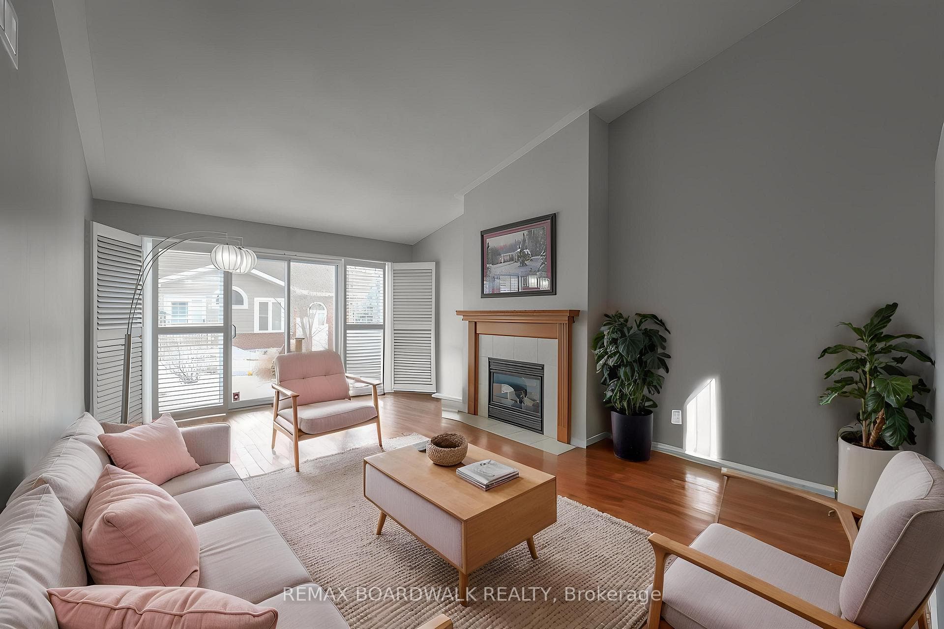 57 Nighthawk Crescent photo 13