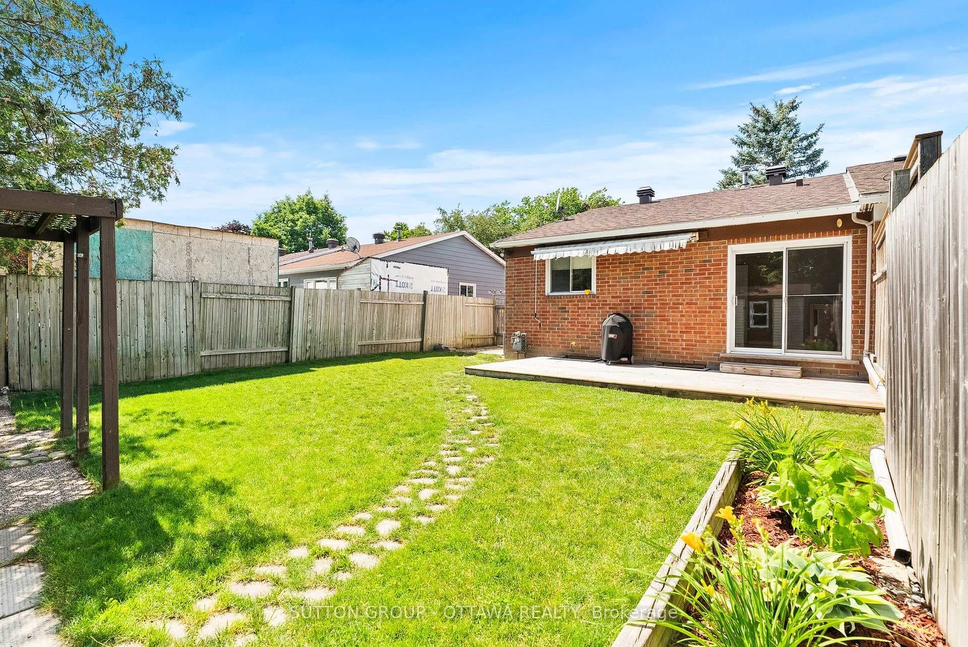20 Spearman Lane photo 32