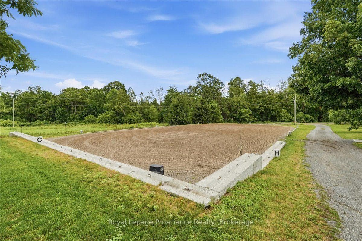 276 Gospel Road photo 38