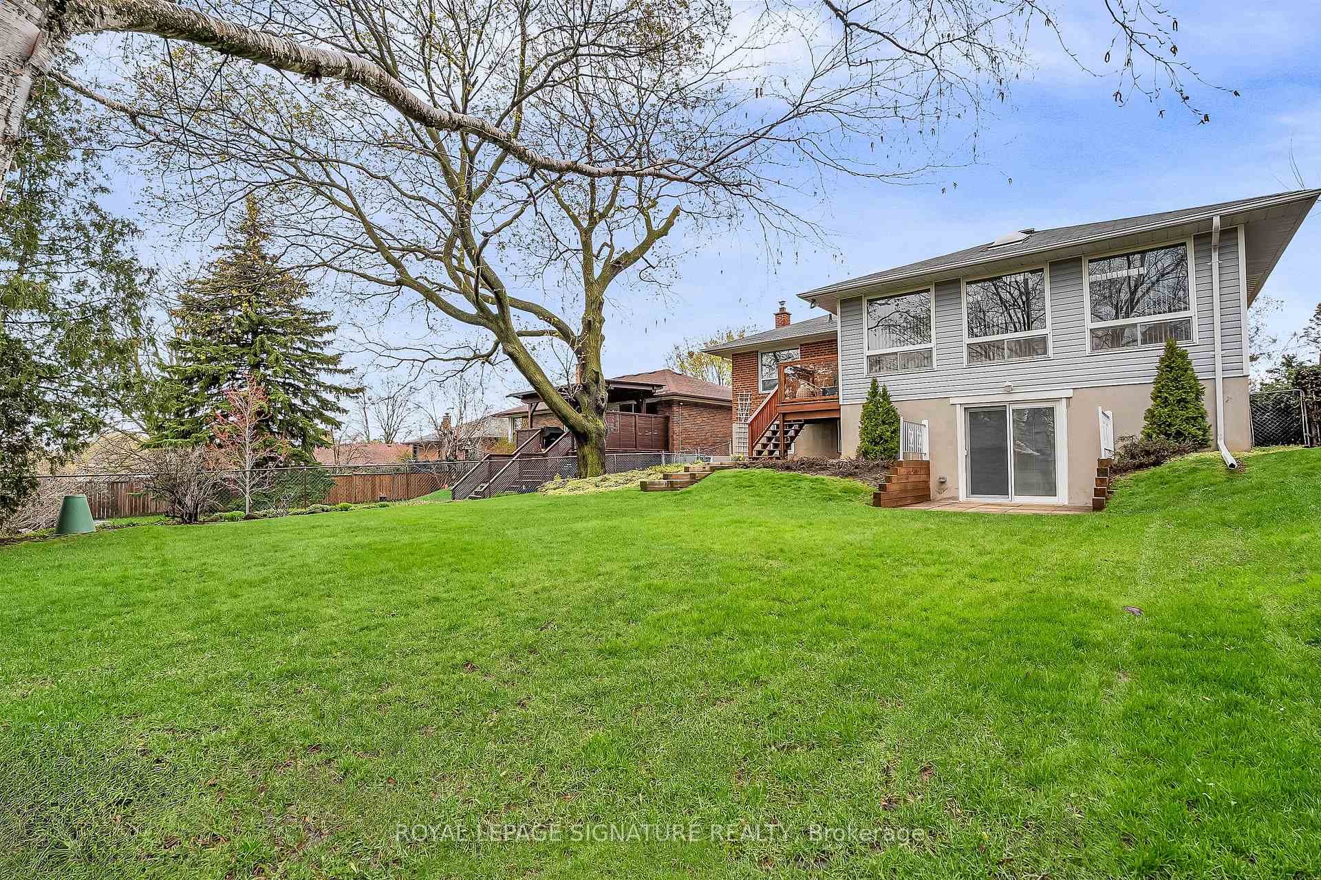 34 Tufton Crescent photo 36