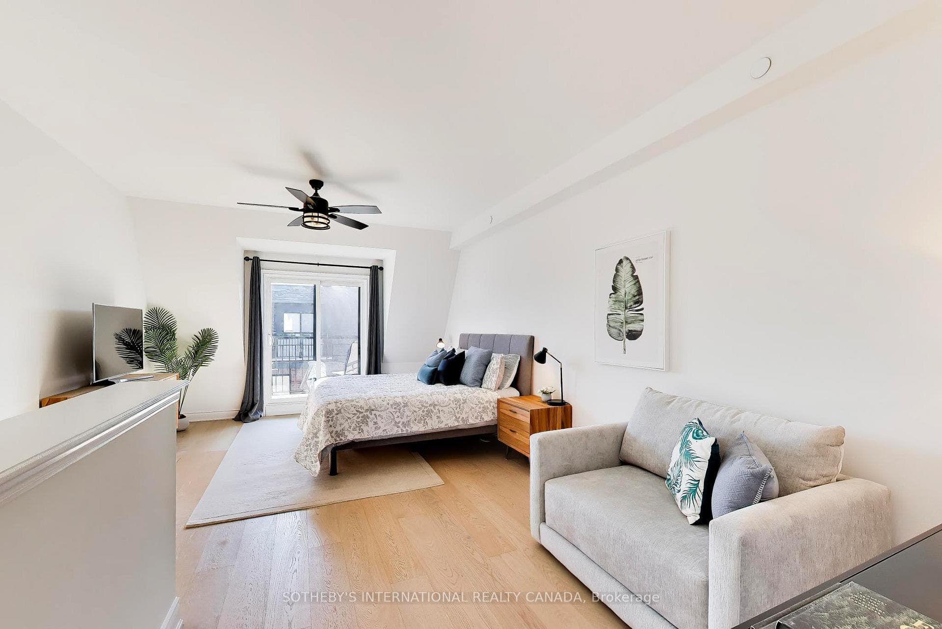 80 Daisy Avenue Unit 30 photo 17
