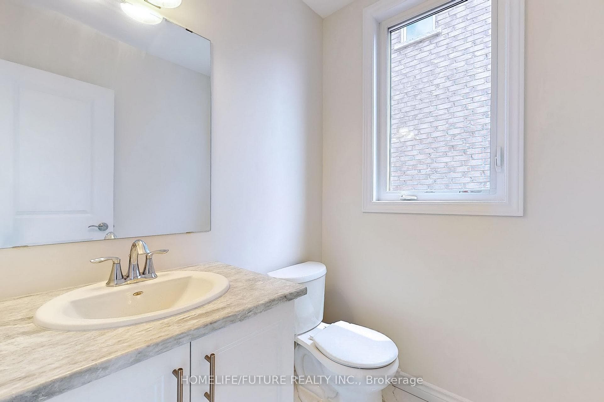 618 LEMAY Grove photo 18