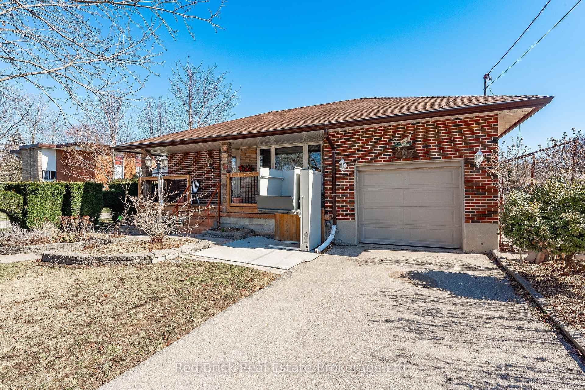 267 Metcalfe Street photo 4
