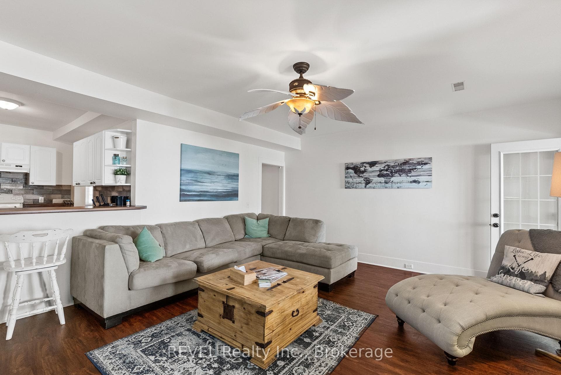 3819 Terrace Lane photo 9