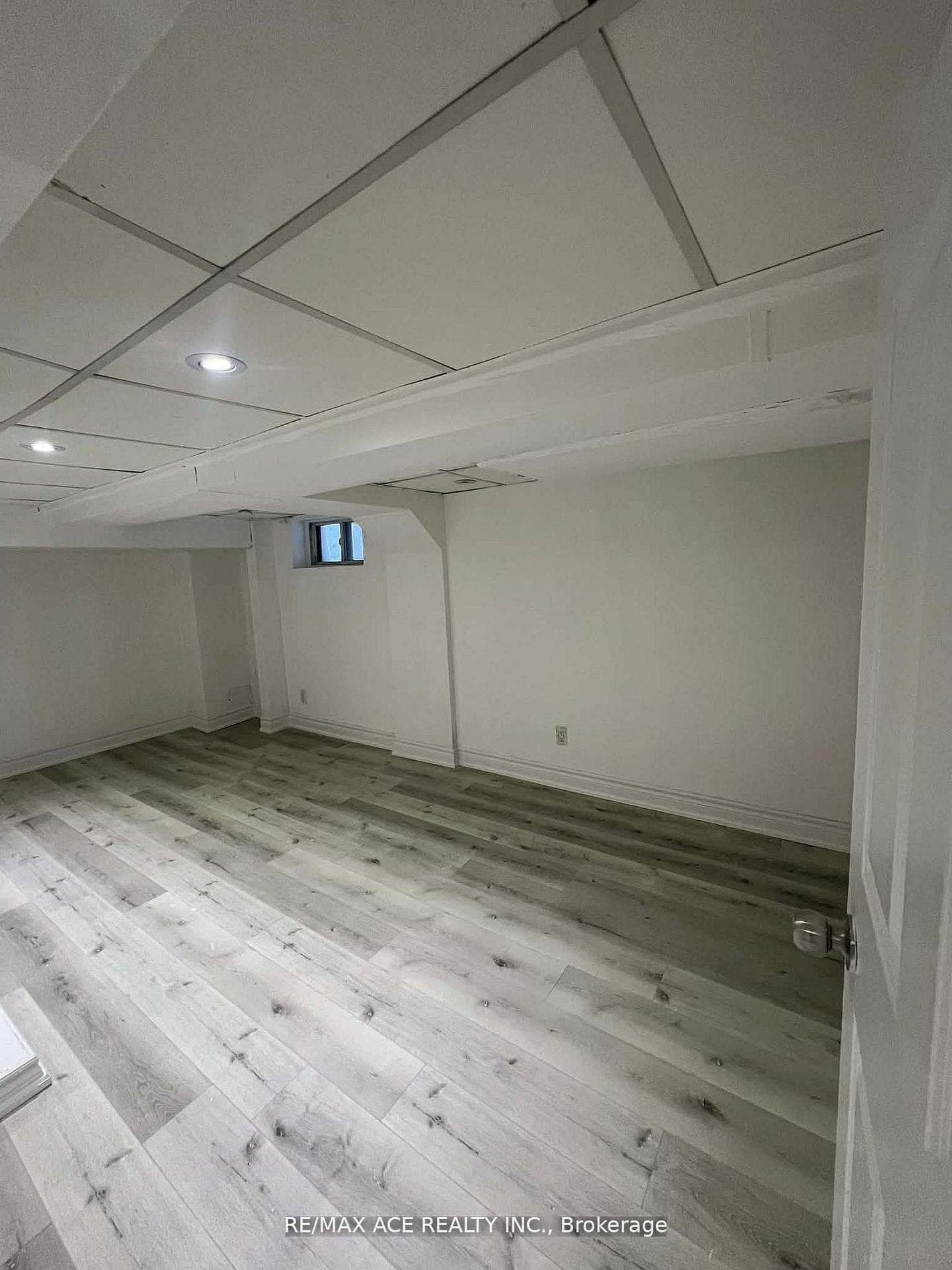 12 Mahoney Avenue photo 14