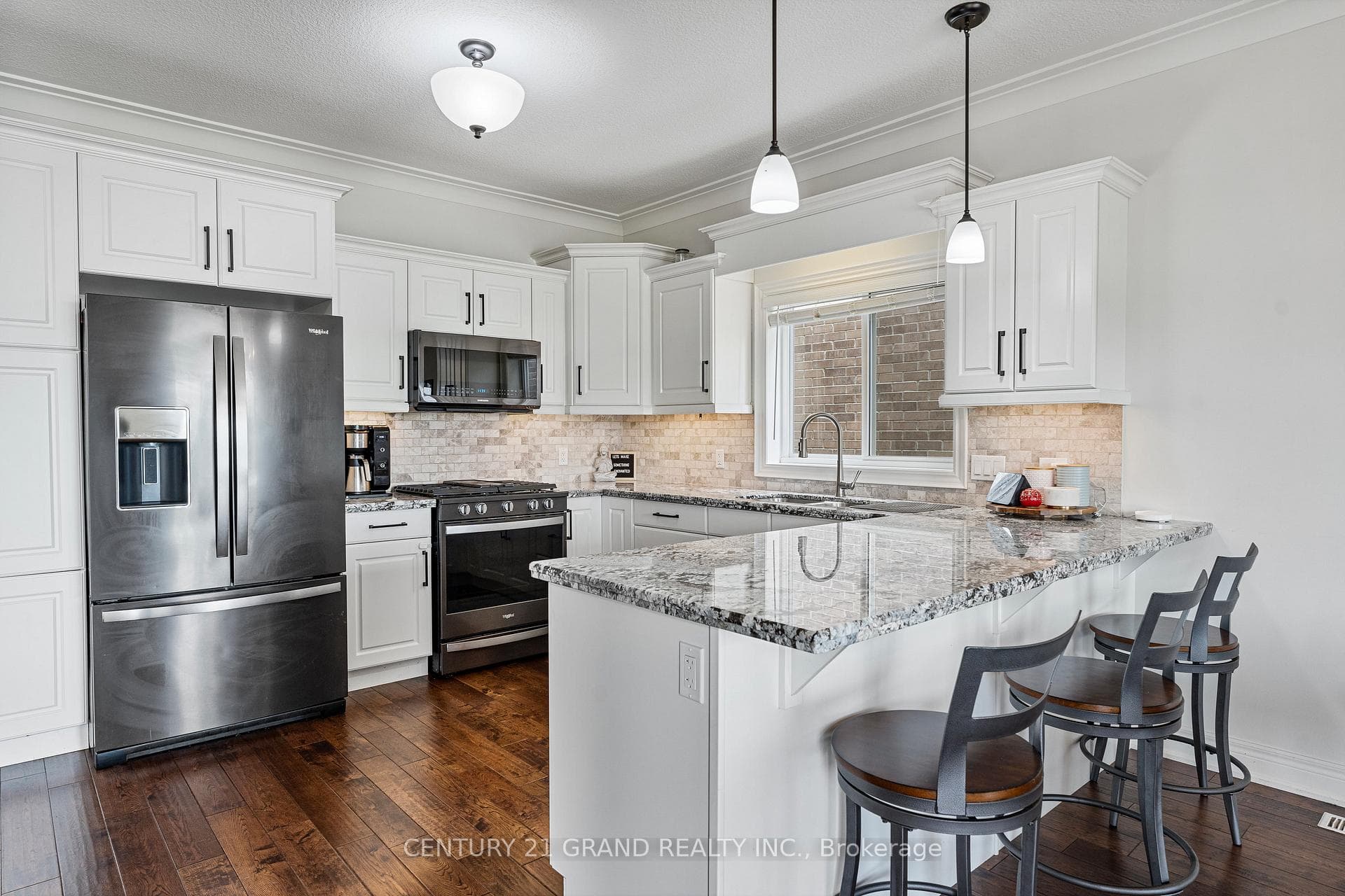 73 Lafayette Street photo 12