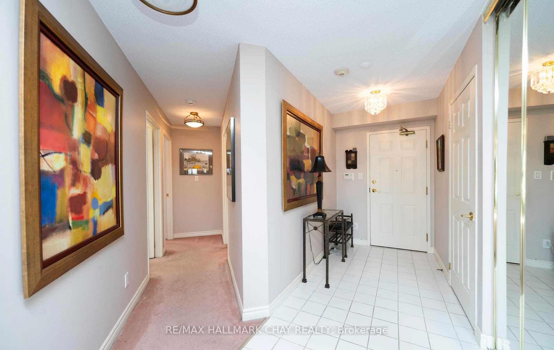 18 Concorde Place Unit 101 photo 3