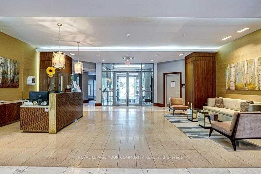 111 Civic Square Gate Unit 601 photo 4