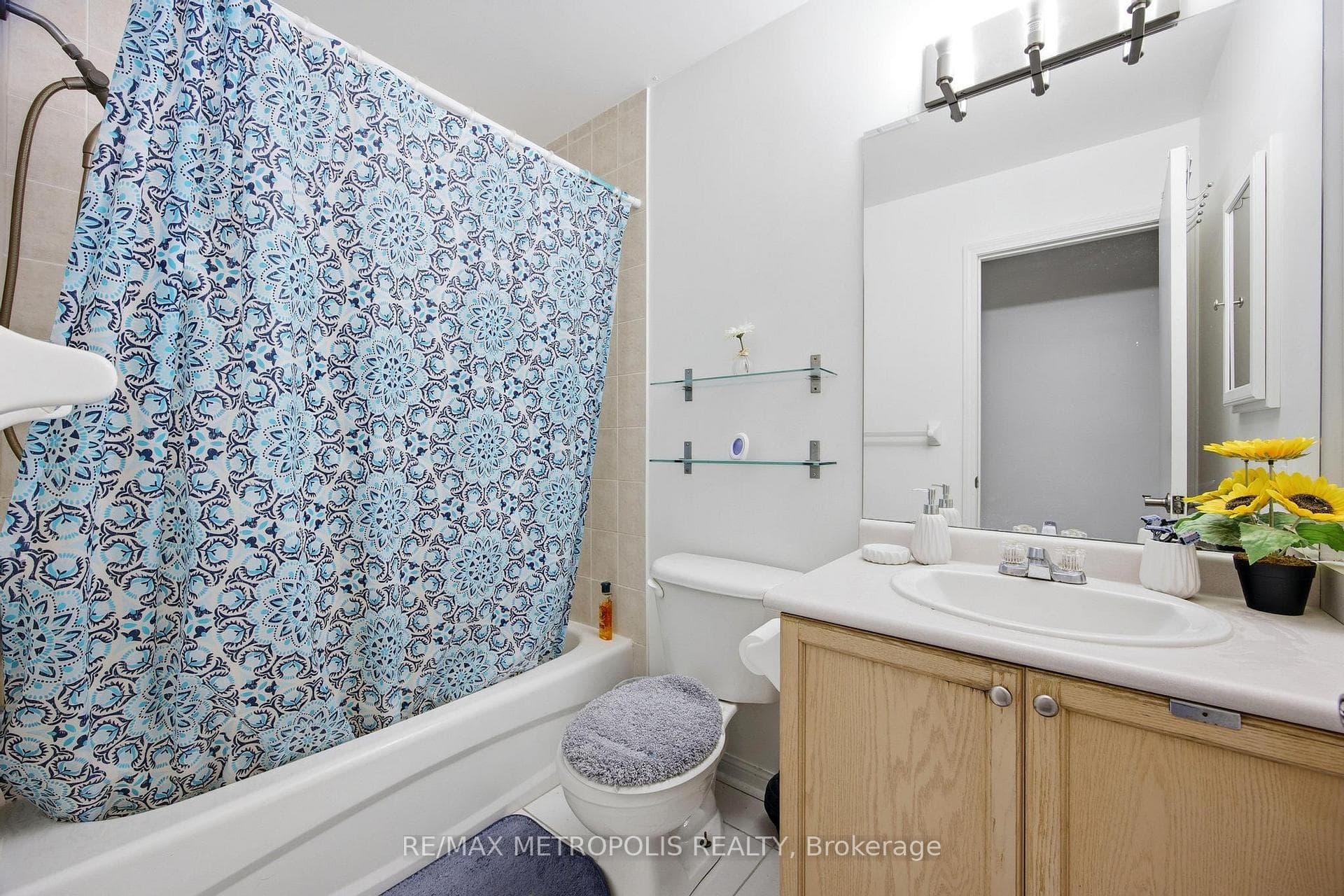 21 Replin Road Unit 40 photo 18