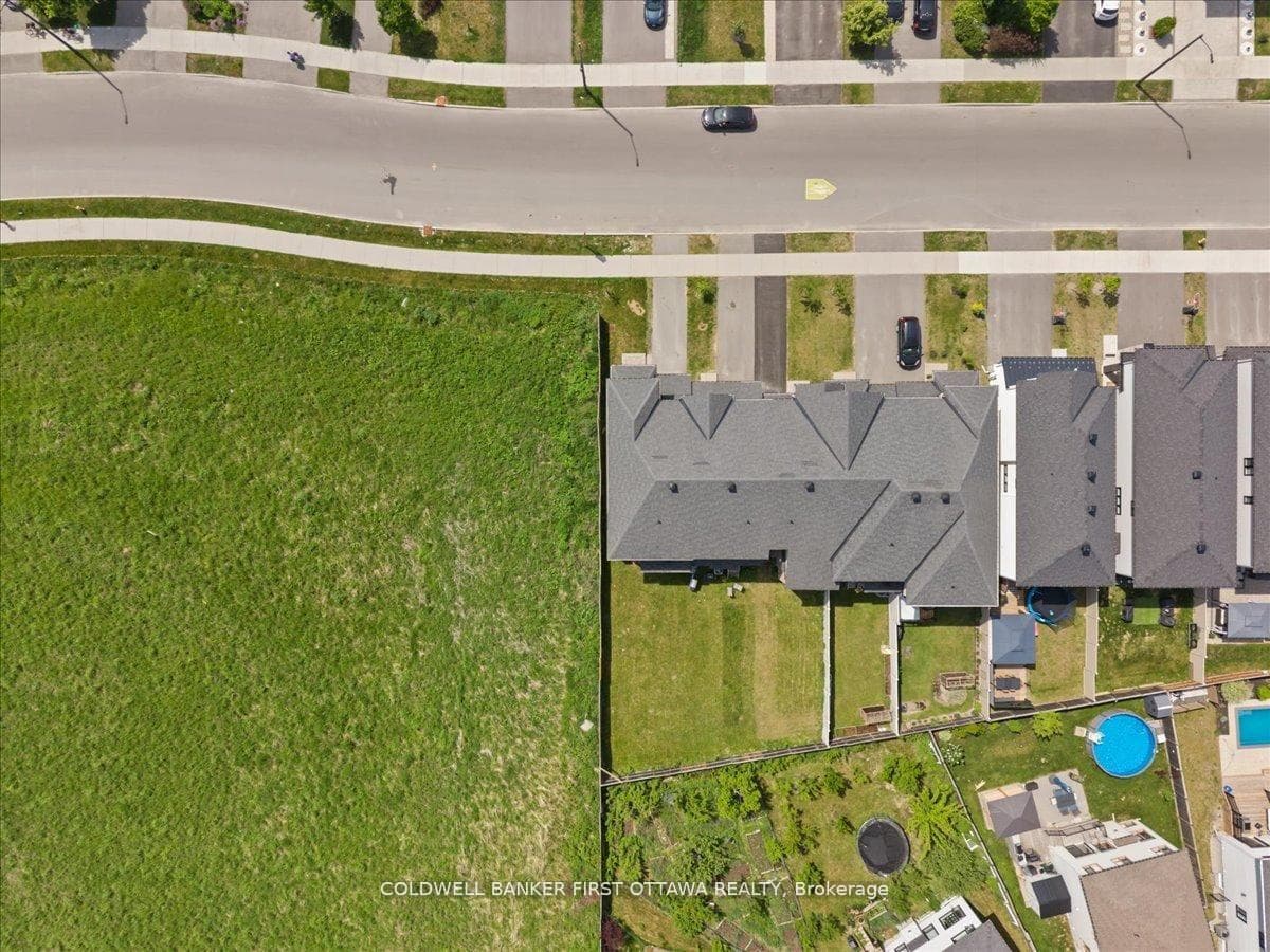 754 Brian Good Avenue photo 44