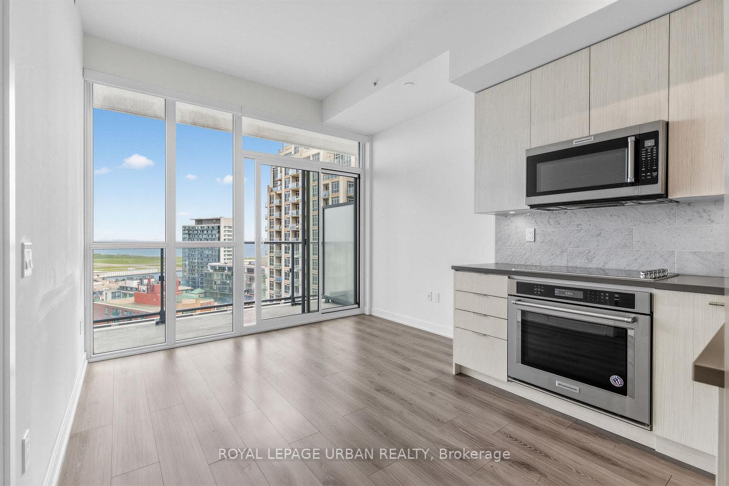 38 Iannuzzi Street Unit 2311 photo 4
