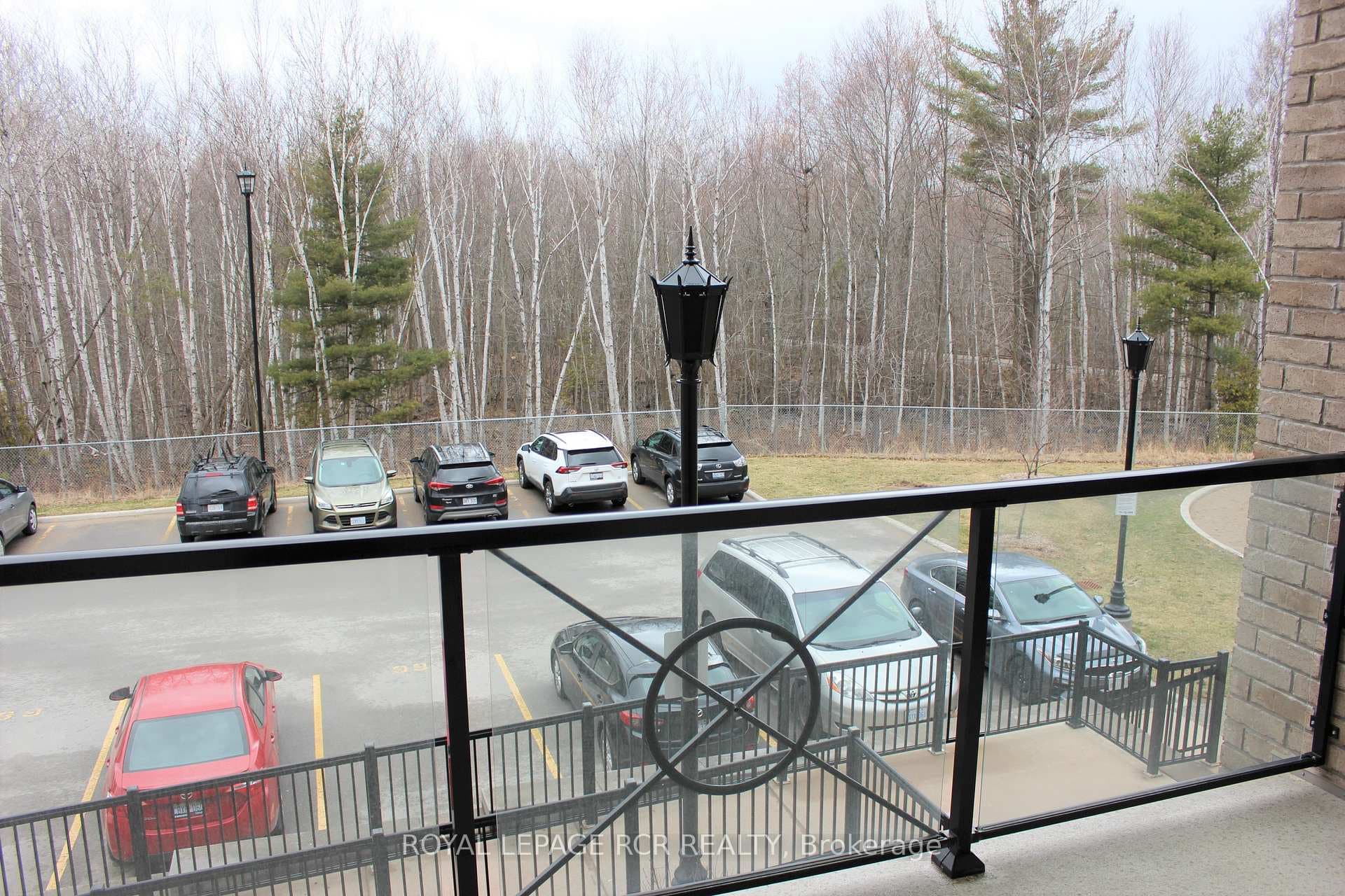 40 Ferndale Drive Unit 207 photo 18