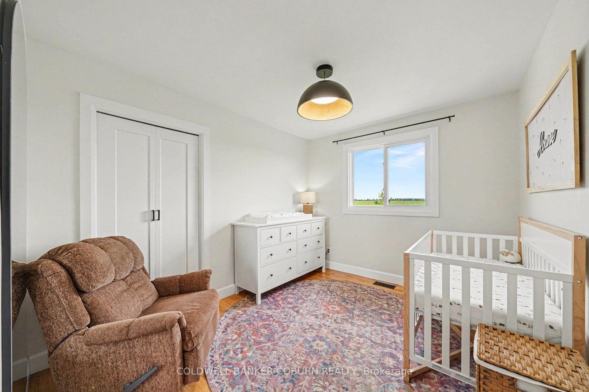 11895 Cloverdale Road photo 19