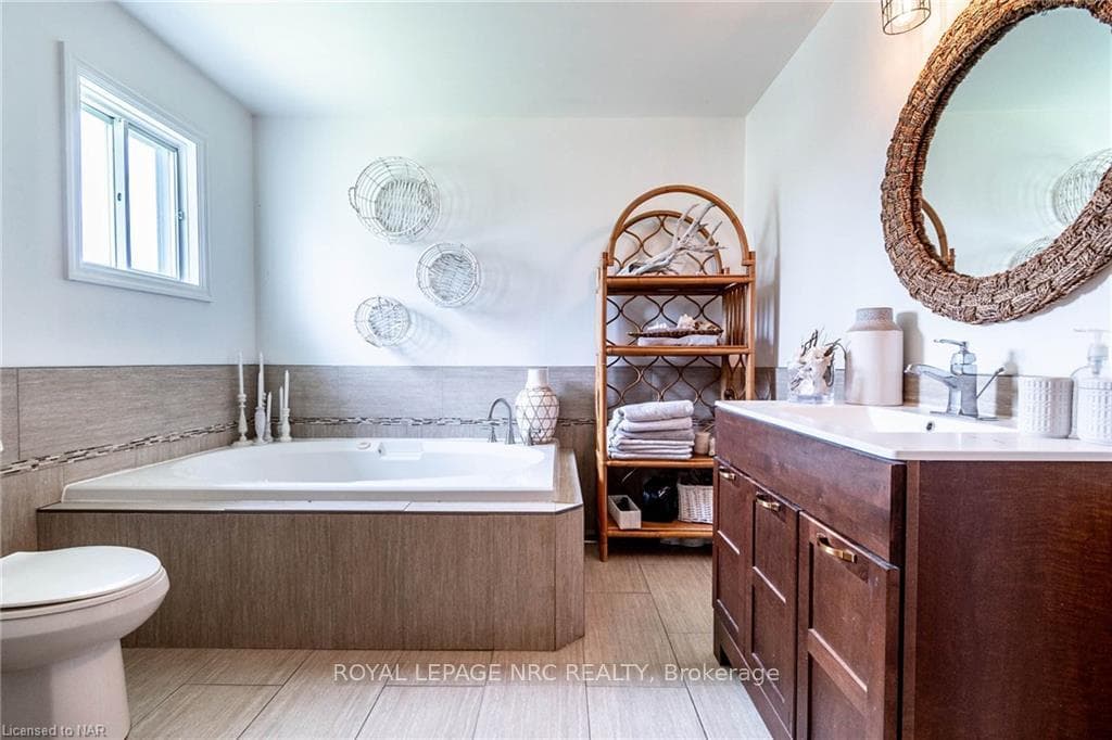2792 FIFTH ST LOUTH N/A photo 26