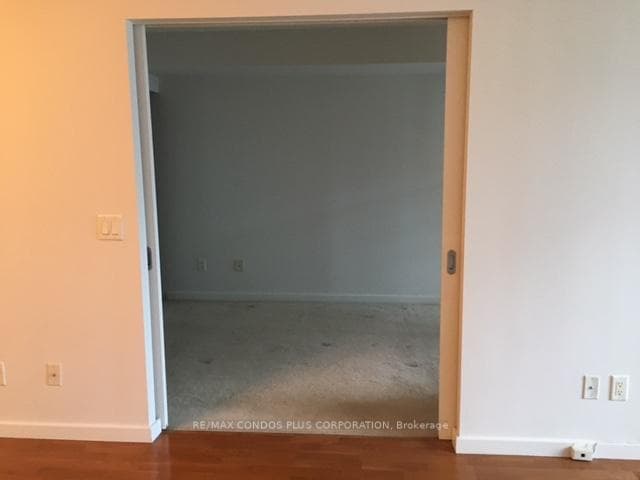 8 York Street Unit 1603 photo 7