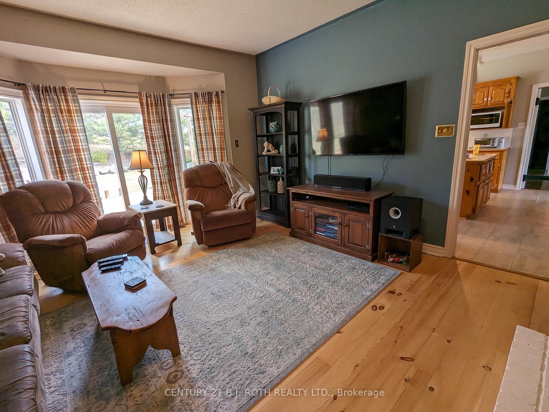 939 Sloan Circle Drive photo 16