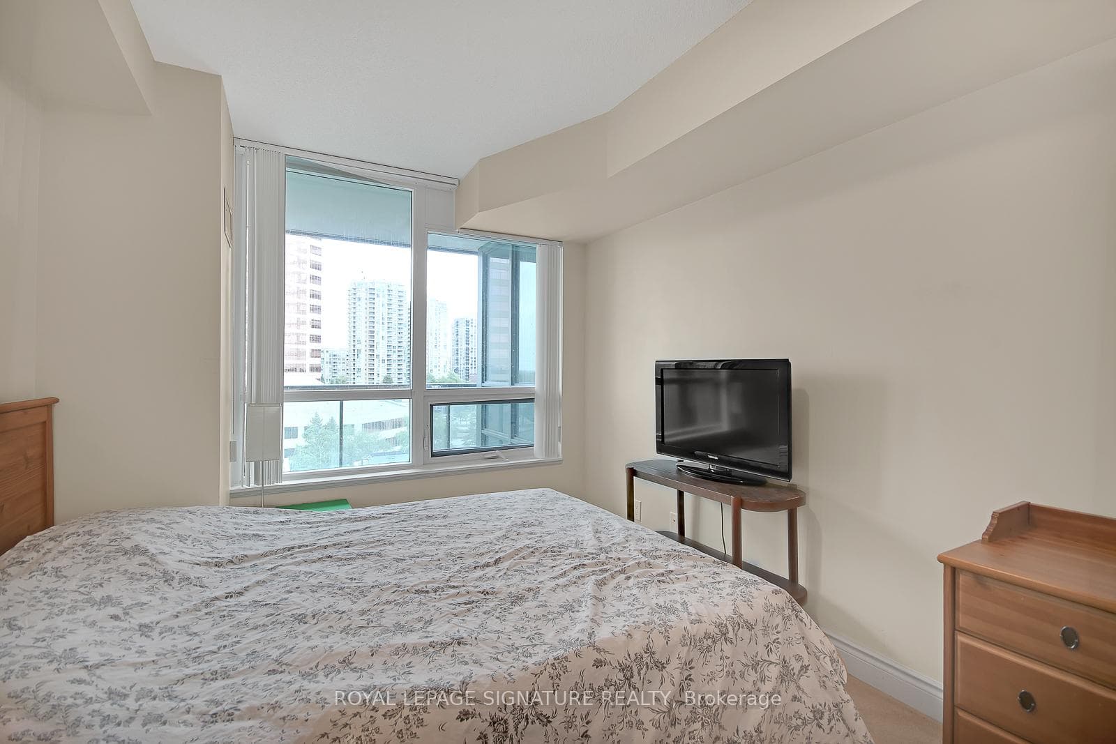 25 Greenview Avenue Unit 722 photo 23