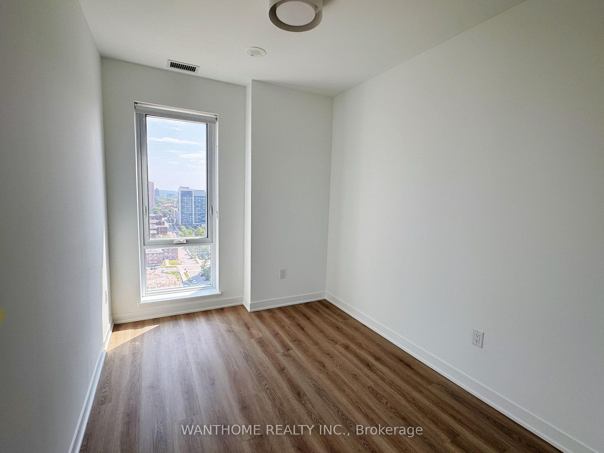 10 Oak Street Unit 1602 photo 5
