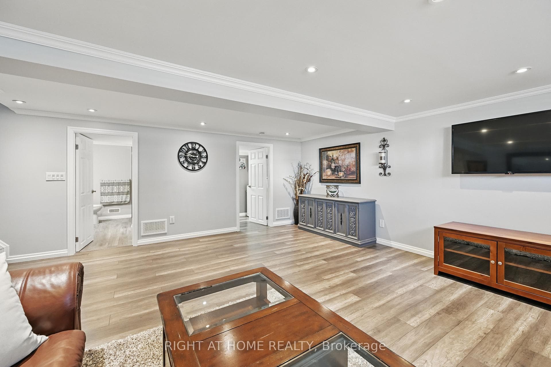 3379 Lansdown Drive photo 34