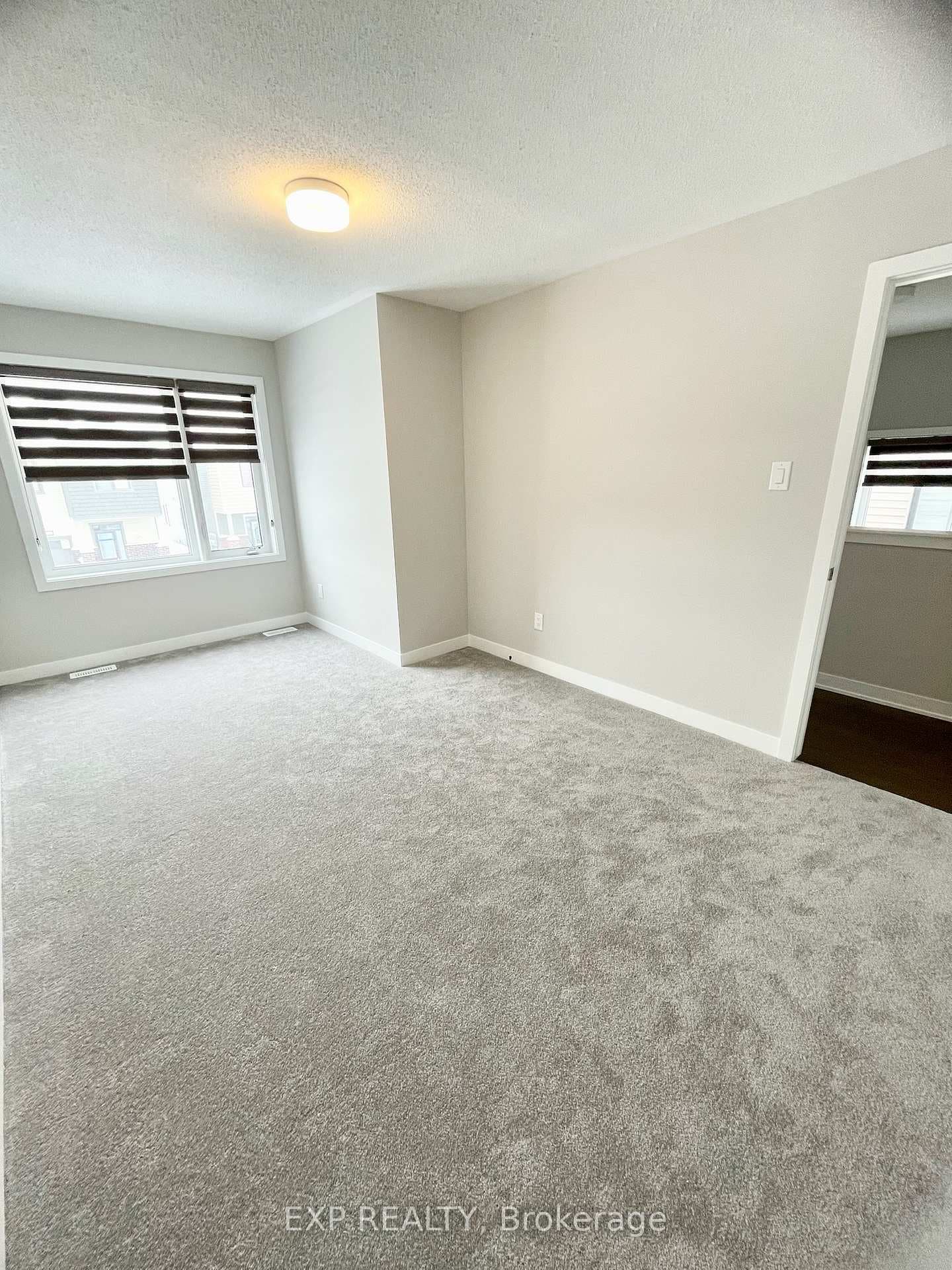 634 Allied Mews photo 20