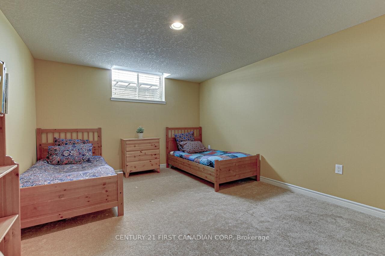 1211 Sandy Somerville Drive photo 25