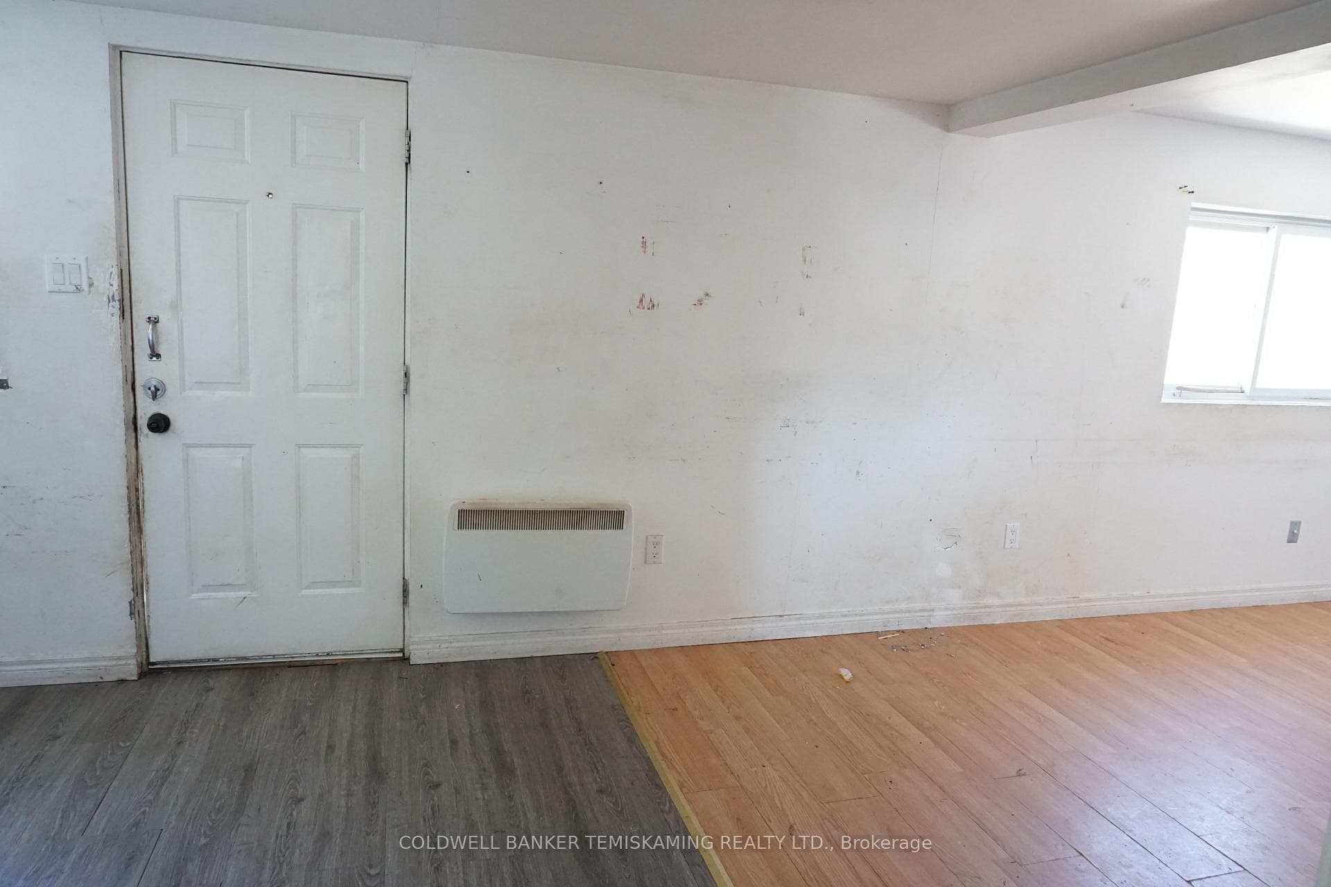 189 LANG Street photo 23