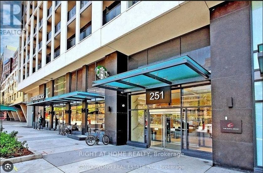 251 Jarvis Street Unit 1017 photo 2