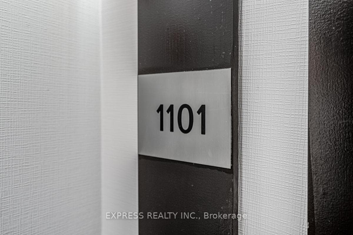 70 Absolute Avenue Unit 1101 photo 4