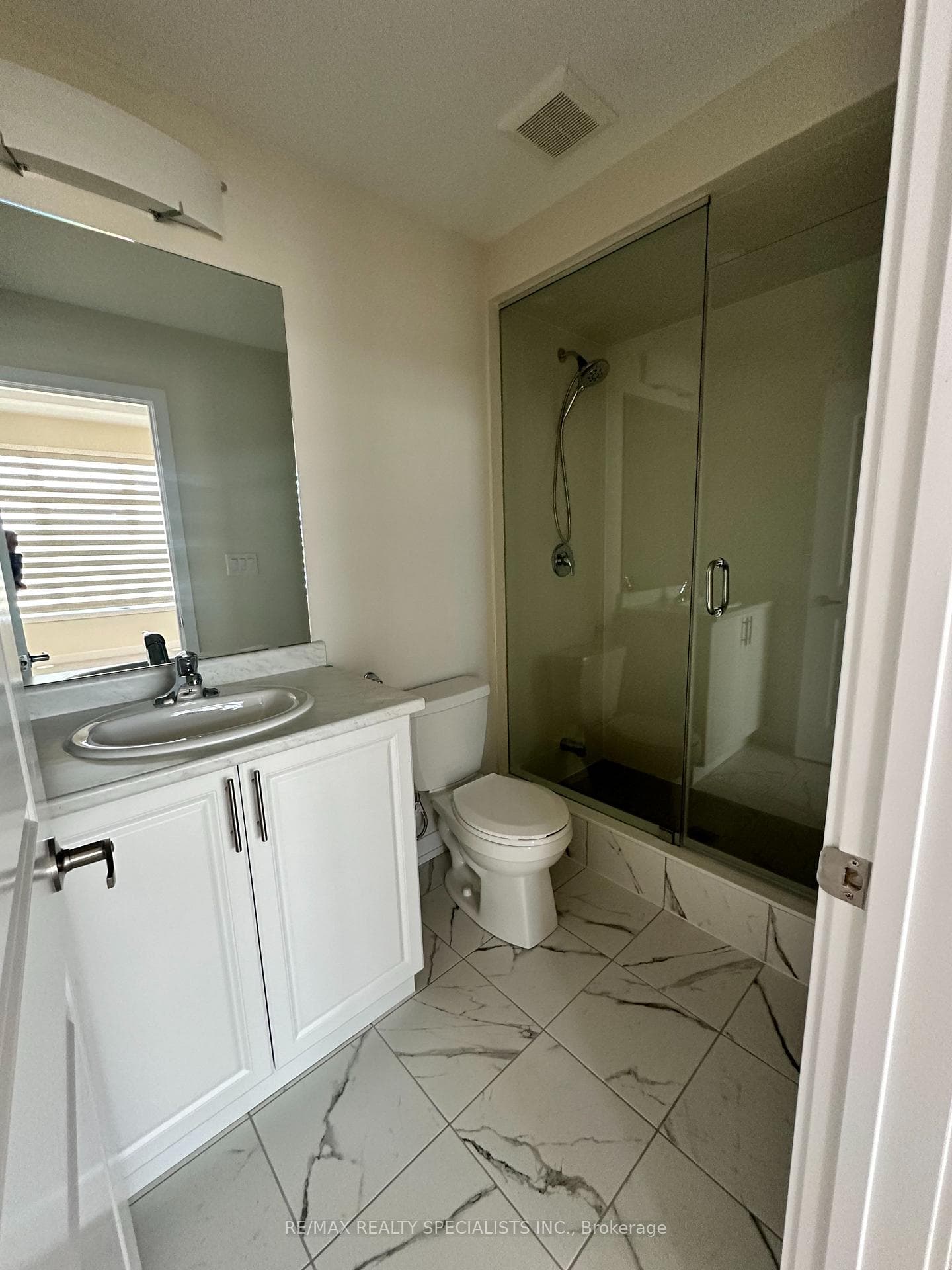 101 MELODY Lane photo 24