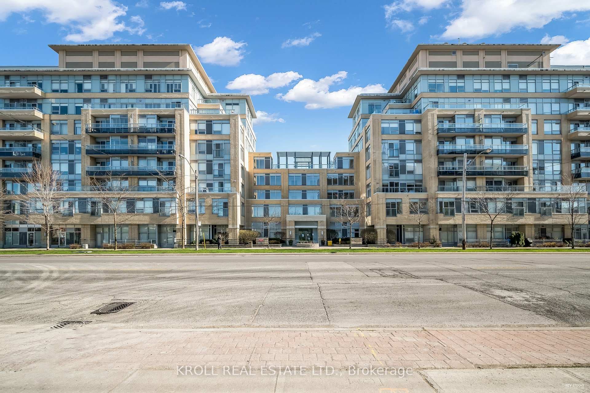 701 Sheppard Avenue Unit 415 photo 33