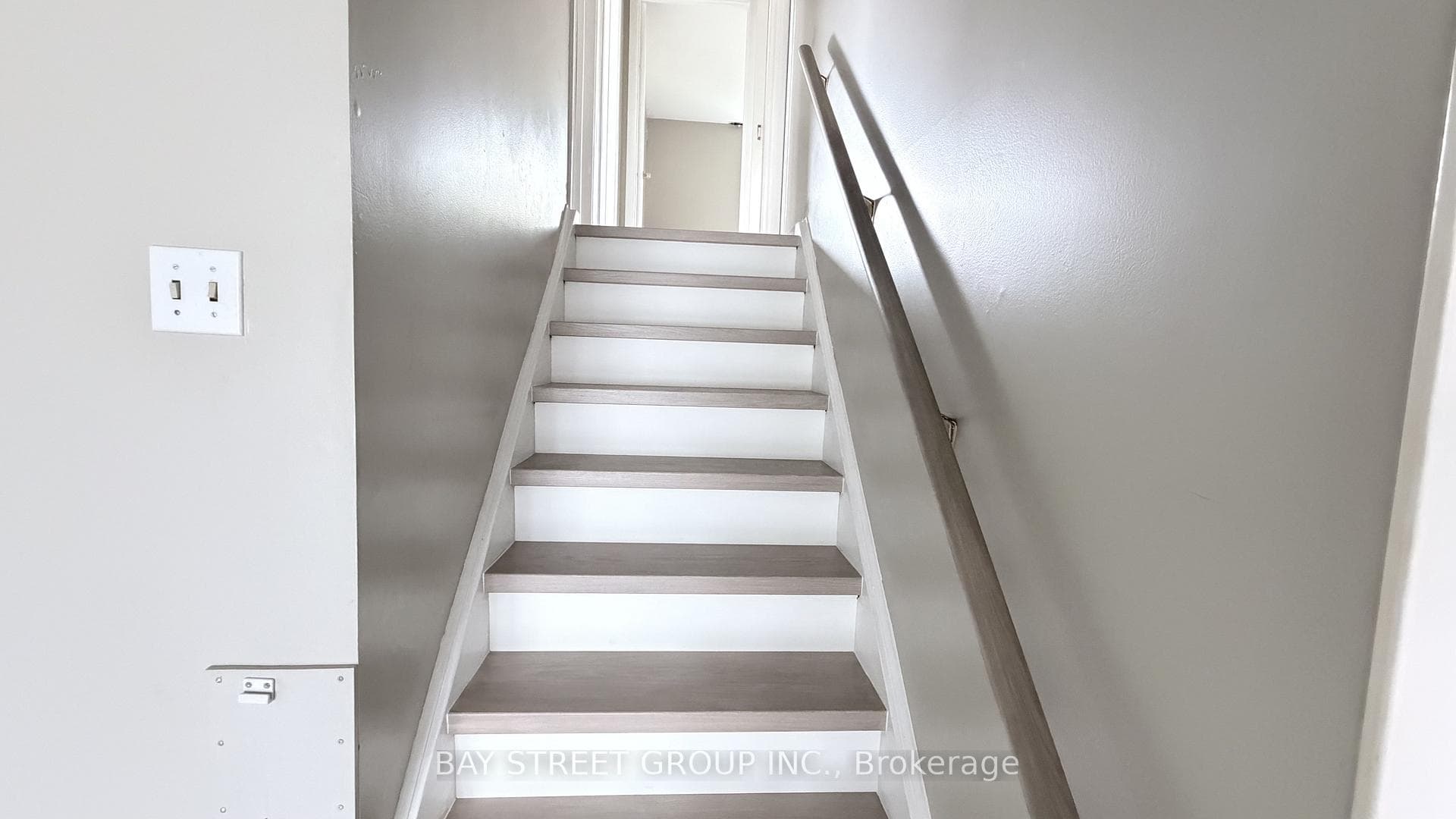 31 Colonsay Road photo 6