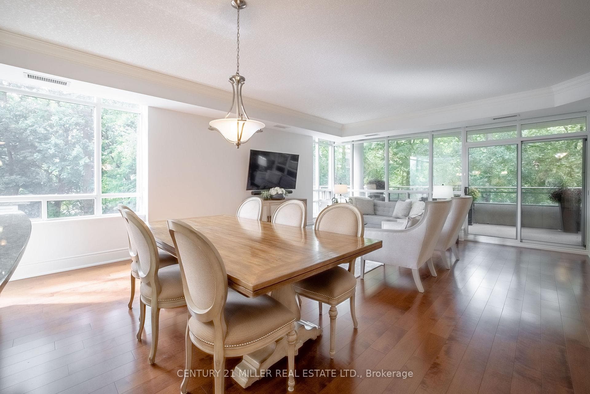125 Wilson Street Unit 204 photo 11