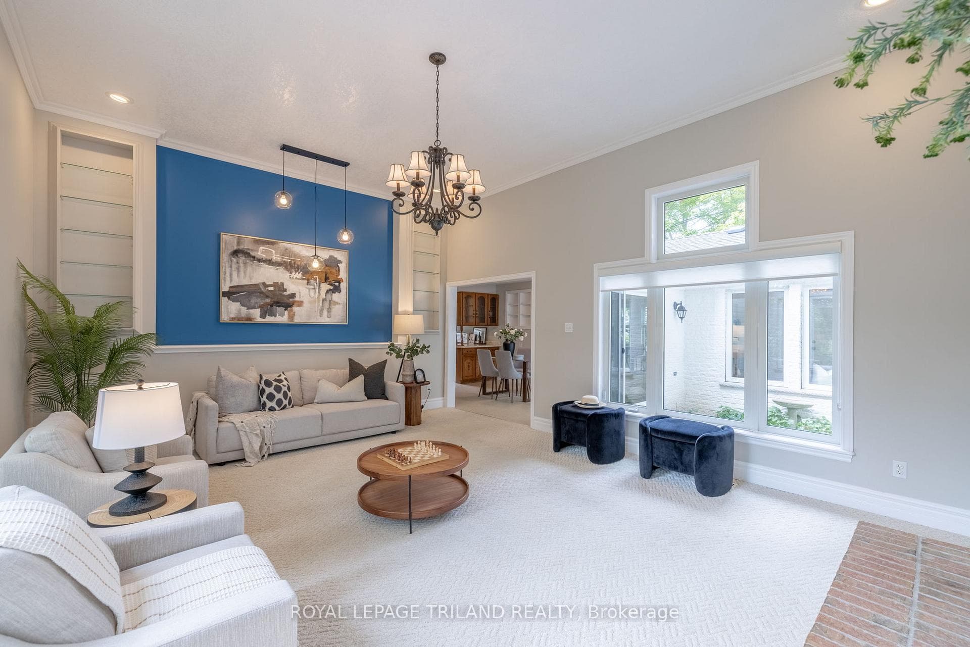 99 Wakefield Crescent photo 10