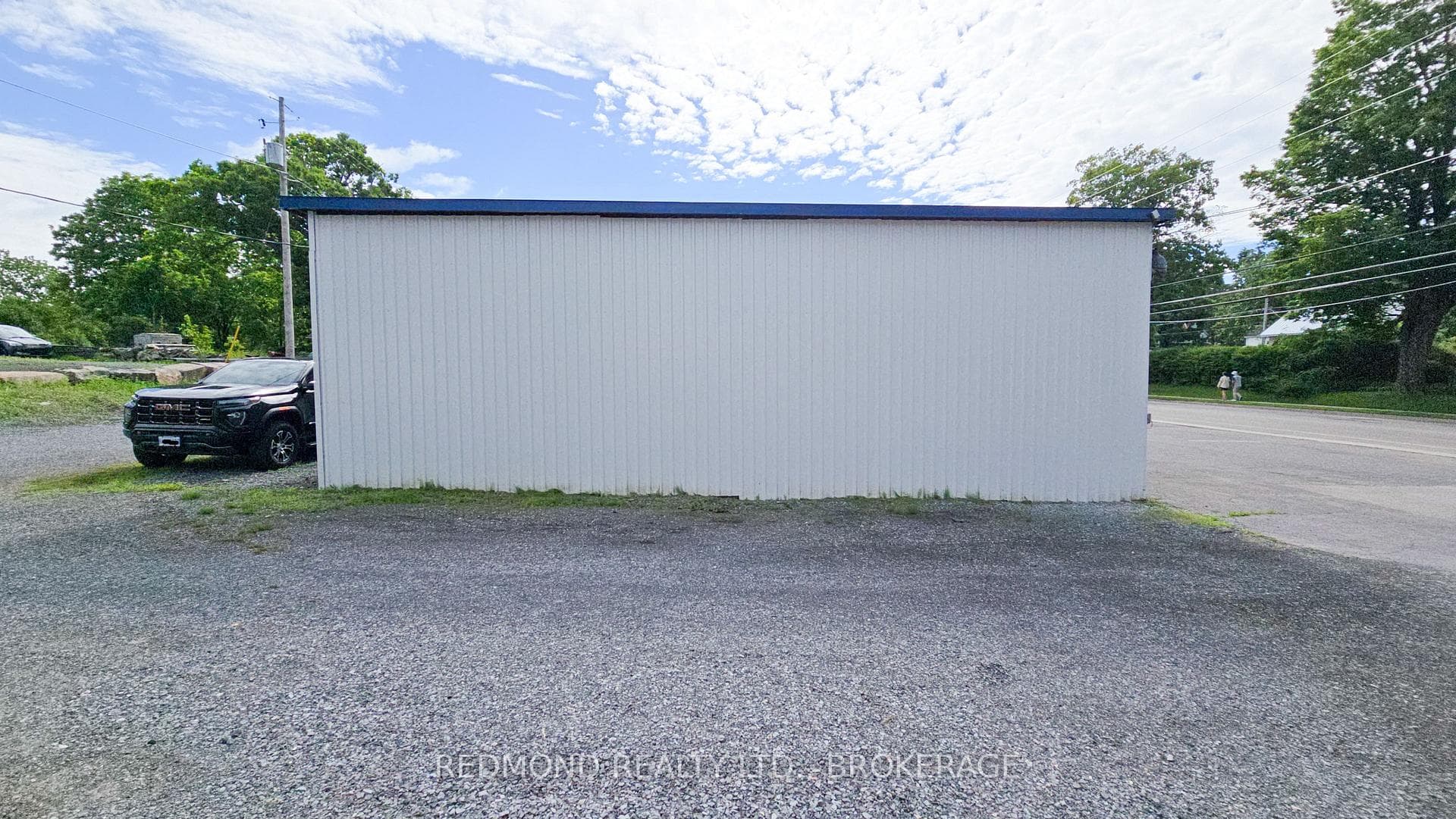 610 King Street photo 9