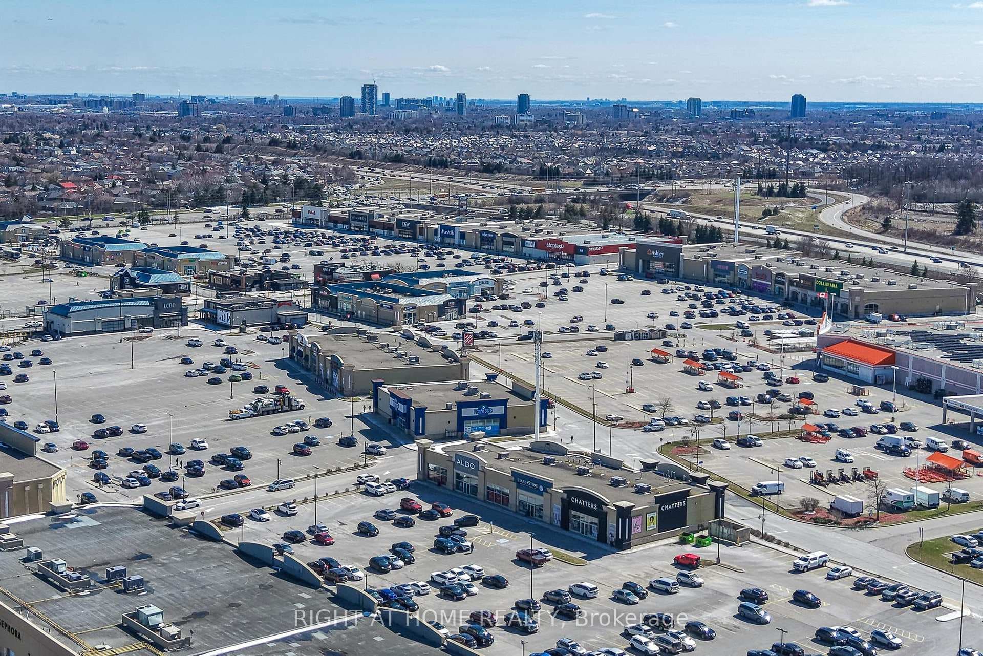 Trinity Common Mall