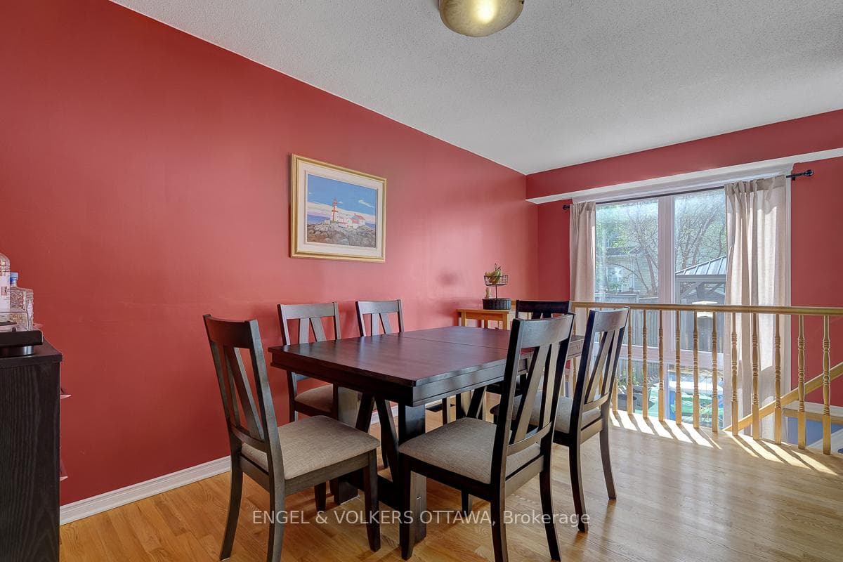 88 Kincardine Drive photo 12